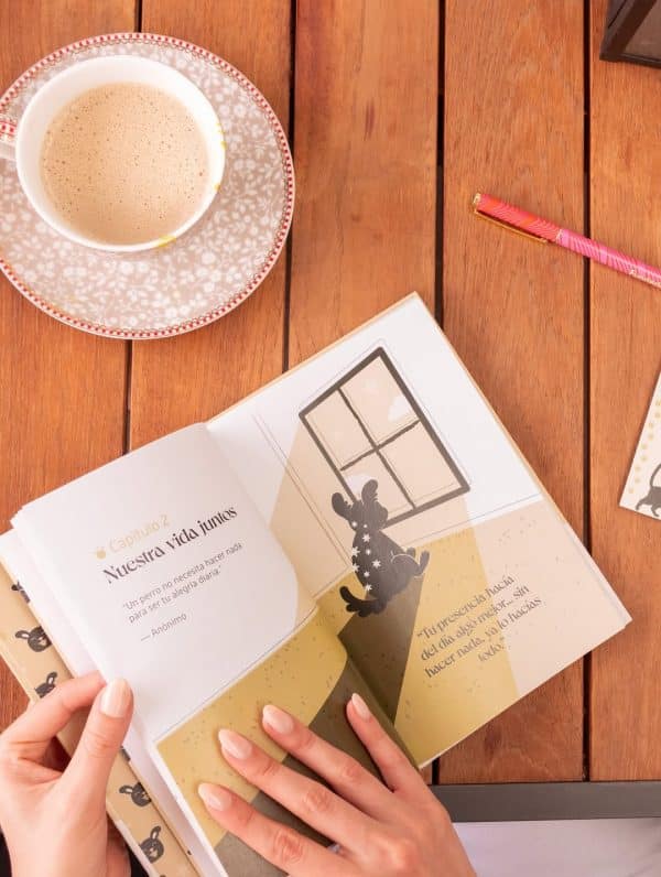 ¡Ya esta aqui✨😍 El libro oficial de PUPI 🐾 llego para llenar de ternura tus dias.Entre pagi