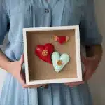 Cuadro Dúo Latido de Amor: Dos Corazones, El Ritmo Inmutable del Vínculo