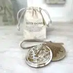 Medalla Colgante Espíritu Santo Cerámica Blanco Oro