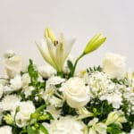 Cojín Floral de Condolencias Blanco - Imagen 2